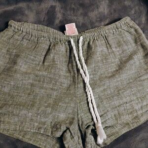 Mossimo Supply Co. Olive Drawstring Athletic Shorts with White Rope